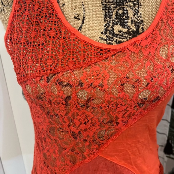 2/$20 BKE red from Buckle- orange razor back lace sleeveless top - Picture 4 of 11
